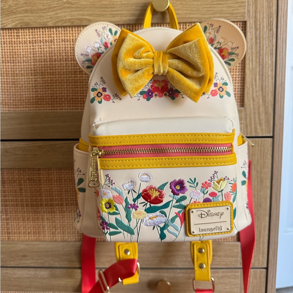 Loungefly Minnie Mouse Floral Backpack - Yellow and Cream